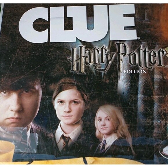 Clue Harry Potter Edition COMPLETE Parker Brothers 2008 Moving Hogwarts Board - Picture 12 of 16